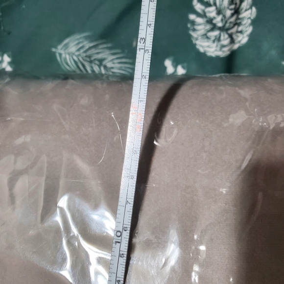 Caldeira Modern Design Velvet Rectangle Patchwork Throw Pillow Lumbar & Insert - Picture 12 of 14